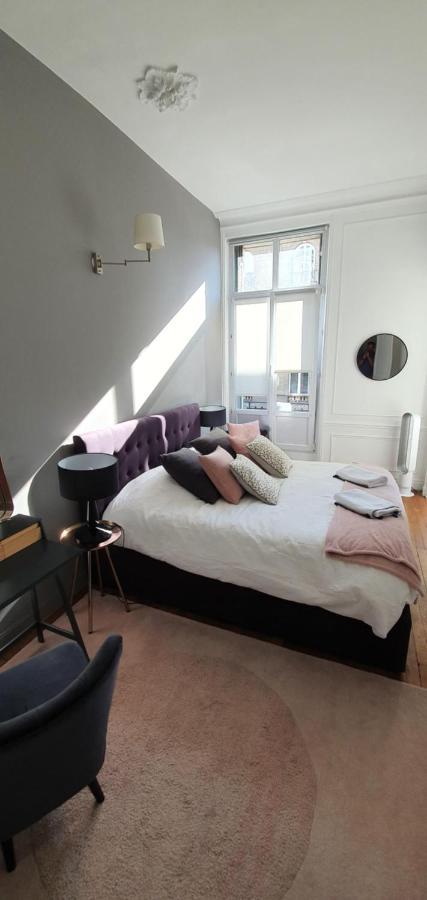 Apartamento L'Ecu : Un Haussmannien Accueillant! Reims Exterior foto