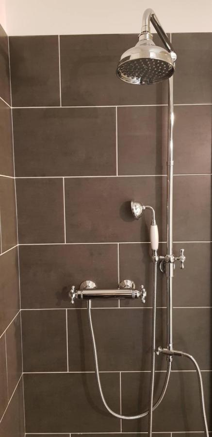 Apartamento L'Ecu : Un Haussmannien Accueillant! Reims Exterior foto